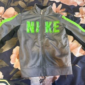Kids Nike track jacket size 3T lightly worn